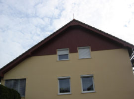 Plastové palubky na domě (Rumburk)