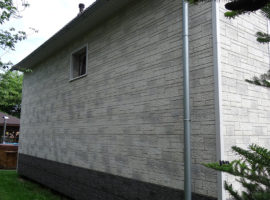 Kombinovaná fasáda domu (Frýdlant)
